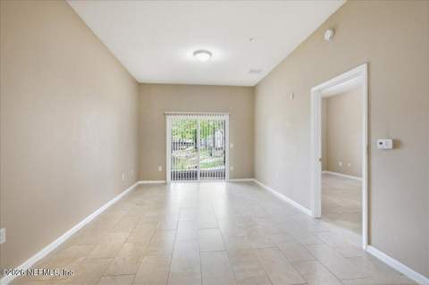6100 Maggies Circle #104, Jacksonville FL - photo 10 of 31