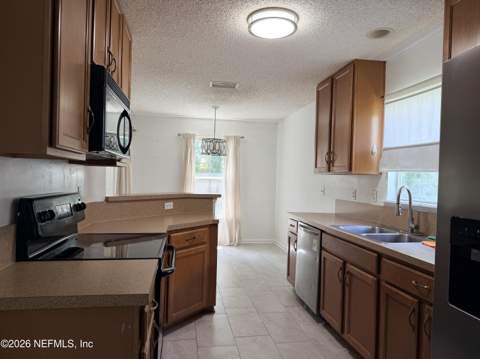 6423 Crimson Leaf Lane, Jacksonville FL - photo 11 of 20