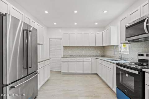 6620 Buffalo Avenue, Jacksonville FL - photo 9 of 26