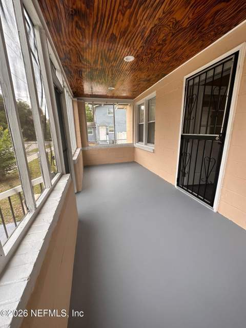 1018 W 23rd Street, Jacksonville FL - photo 7 of 15