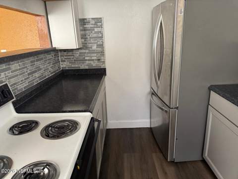 1018 W 23rd Street, Jacksonville FL - photo 11 of 15
