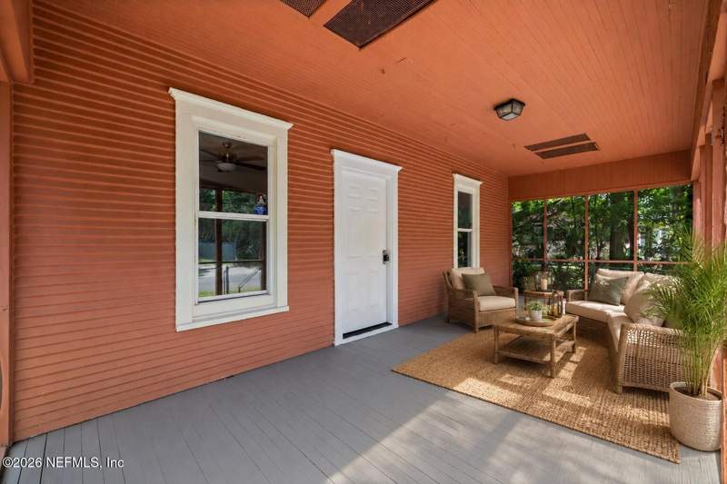 3 bedroom Single Family Residence at 4003 Walnut Street, Walnut Heights, Jacksonville — photo 3