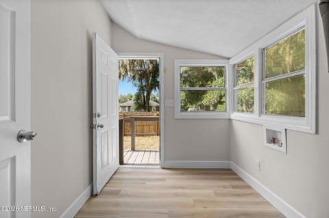 4003 Walnut Street, Jacksonville FL - photo 16 of 17