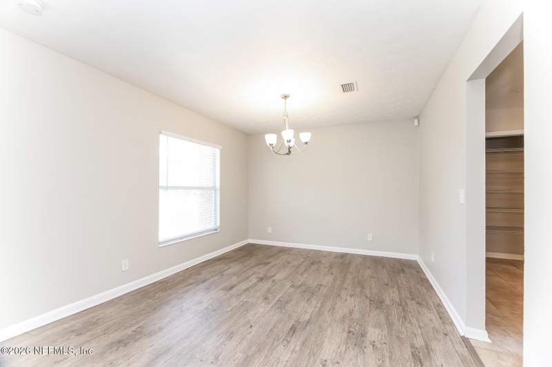 4 bedroom Single Family Residence at 8251 Vermanth Road, Arlingwood, Jacksonville — photo 4