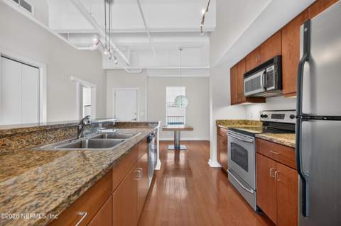 1661 Riverside Avenue #309, Jacksonville FL - photo 15 of 44