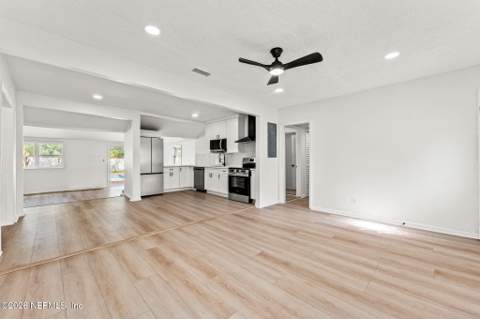 9768 S Jupiter Court, Jacksonville FL - photo 7 of 29