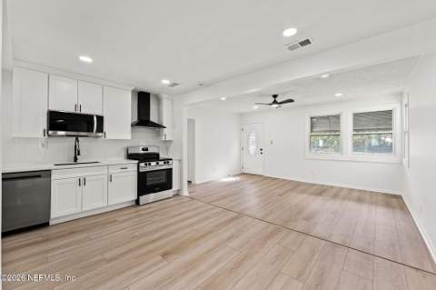9768 S Jupiter Court, Jacksonville FL - photo 10 of 29