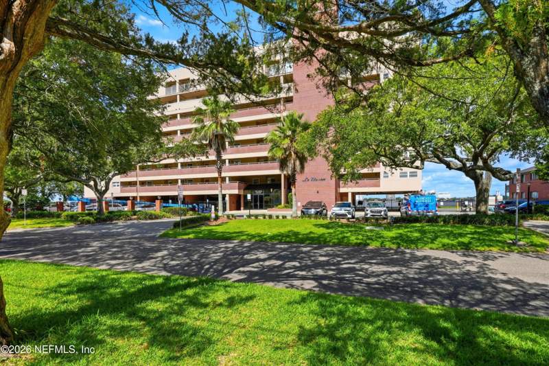 2 bedroom Condominium at 1551 Le Baron Avenue #1551, Le Baron, Jacksonville — photo 3