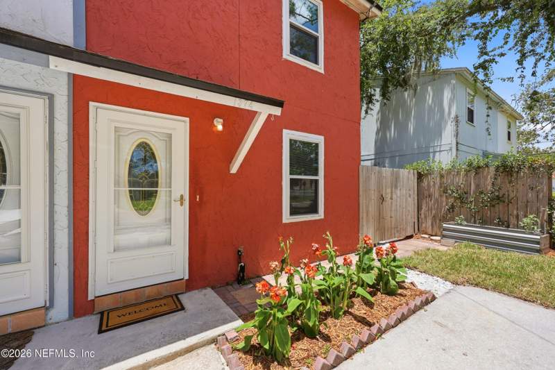 2 bedroom Townhouse at 1374 Main Street, Atlantic Beach, Atlantic Beach — photo 3