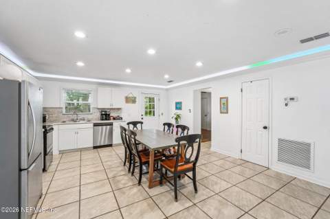 1745 Pheasant Lane, Fernandina Beach FL - photo 9 of 36