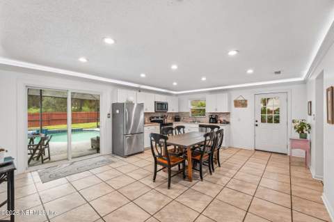 1745 Pheasant Lane, Fernandina Beach FL - photo 8 of 36