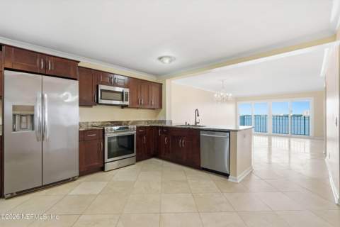 1551 Le Baron Avenue #1551, Jacksonville FL - photo 10 of 45