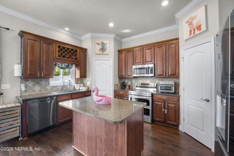524 E Silverthorn Lane, Ponte Vedra FL - photo 24 of 68