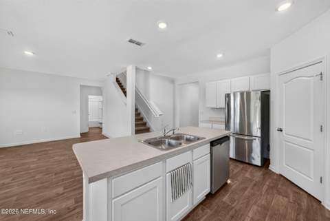 2381 Birch Pine Way, Green Cove Springs FL - photo 9 of 37