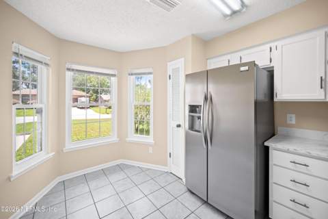 8065 Le Havre Drive, Jacksonville FL - photo 10 of 51