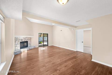 8065 Le Havre Drive, Jacksonville FL - photo 15 of 51