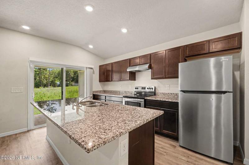 4 bedroom Single Family Residence at 8682 Kaye Lane, Kayes Hideaway, Jacksonville — photo 4