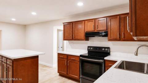 1640 Ryar Road, Jacksonville FL - photo 9 of 28