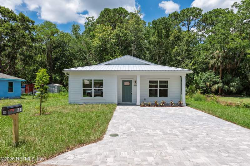 3 bedroom Single Family Residence at 886 W 3rd Street, Clark Addition, St. Augustine — photo 2