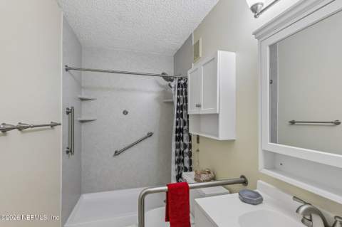 1071 Edgewood Avenue #105, Jacksonville FL - photo 20 of 35