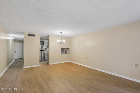 1071 Edgewood Avenue #105, Jacksonville FL - photo 7 of 35