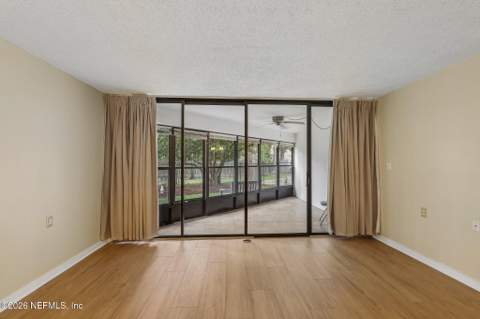 1071 Edgewood Avenue #105, Jacksonville FL - photo 21 of 35