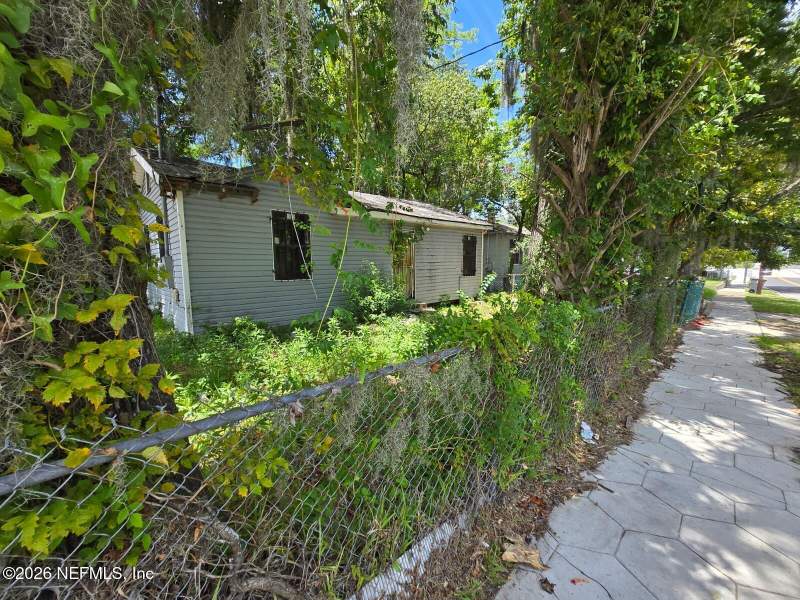 2 bedroom Single Family Residence at 346 King Street, Fehrenbachs, Jacksonville — photo 3