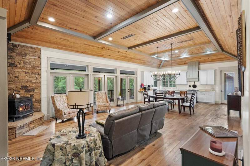 3 bedroom Single Family Residence at 3775 Forest Drive, Black Creek Forest, Middleburg — photo 3
