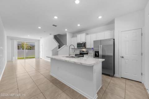 8337 Asteroid Street, Jacksonville FL - photo 6 of 28