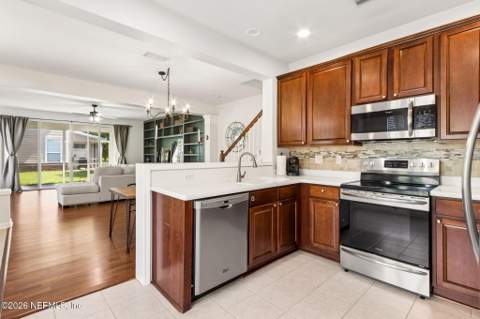 4134 Highwood Drive, Jacksonville FL - photo 15 of 53