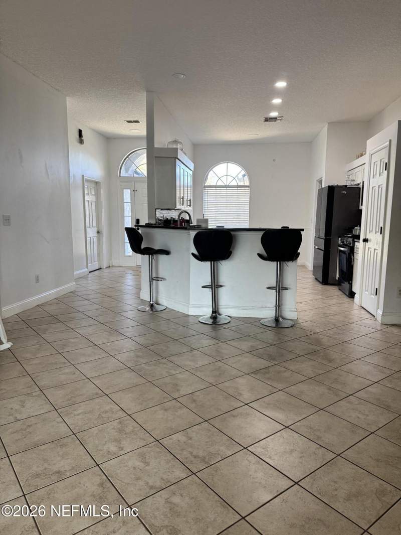 5 bedroom Single Family Residence at 11908 Canterwood Drive, Canterwood, Jacksonville — photo 4