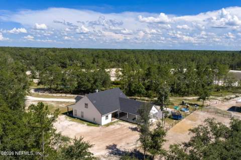 318 Branding Iron Drive, Maxville FL - photo 11 of 81