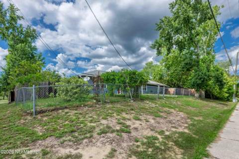 5405 Julington Creek Road, Jacksonville FL - photo 7 of 54