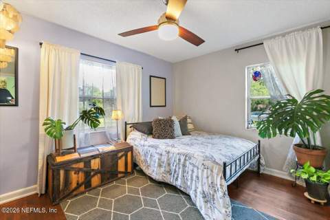 3633 Rendale Drive, Jacksonville FL - photo 7 of 19