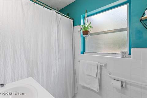 3633 Rendale Drive, Jacksonville FL - photo 9 of 19