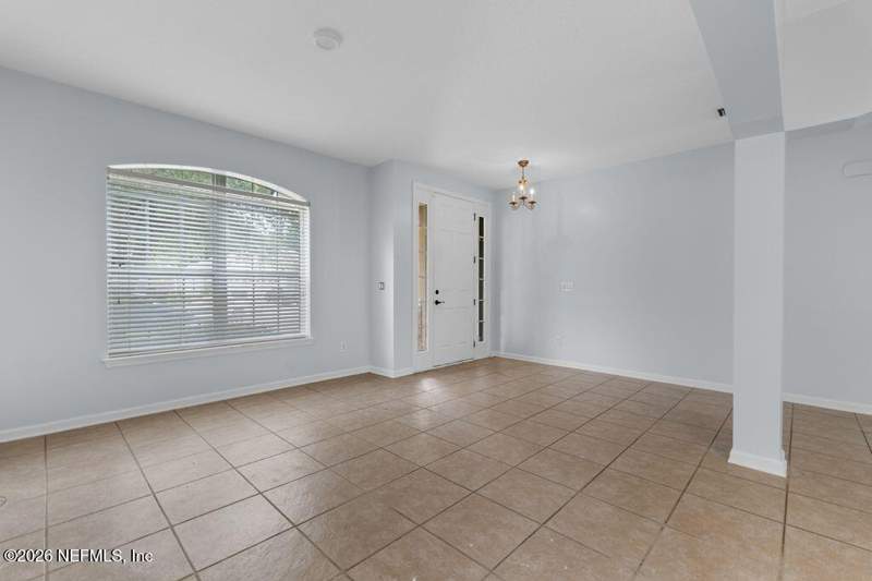 6 bedroom Single Family Residence at 12127 Georgia Oak Court, Dunn Creek Pointe, Jacksonville — photo 4