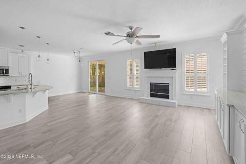 12008 Rising Oaks Drive, Jacksonville FL - photo 18 of 47
