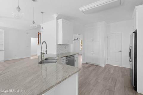 12008 Rising Oaks Drive, Jacksonville FL - photo 22 of 47