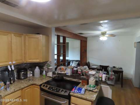 2295 Lake Drive, Jacksonville FL - photo 8 of 29