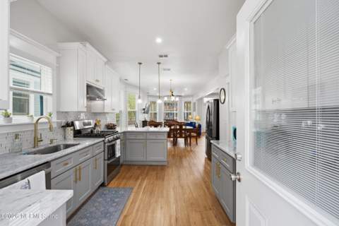 1217 Walnut Street, Jacksonville FL - photo 13 of 38