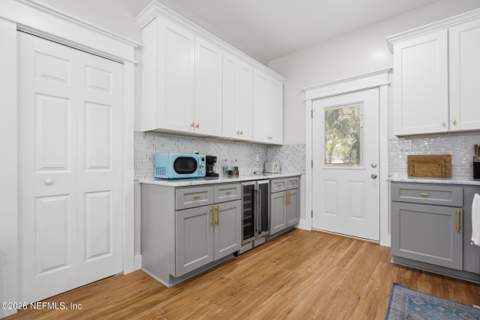 1217 Walnut Street, Jacksonville FL - photo 14 of 38