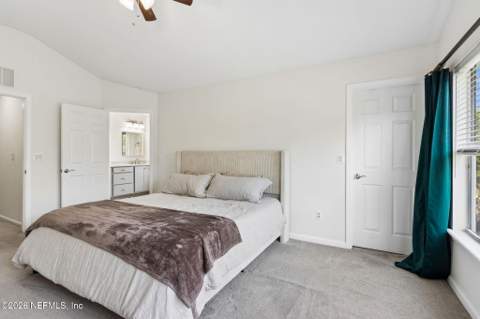 4134 Highwood Drive, Jacksonville FL - photo 7 of 53
