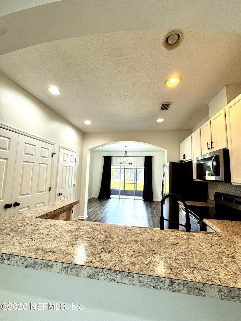 2 bedroom Townhouse at 13057 Shallowater Road, Summerlin, Jacksonville — photo 5