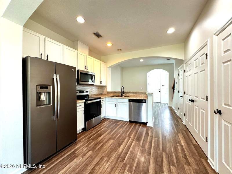 2 bedroom Townhouse at 13057 Shallowater Road, Summerlin, Jacksonville — photo 2