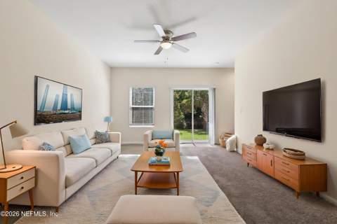 7927 Echo Springs Road, Jacksonville FL - photo 7 of 33