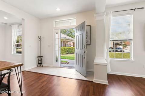 4134 Highwood Drive, Jacksonville FL - photo 12 of 53