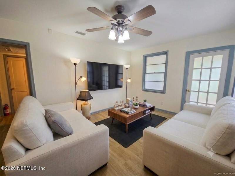 3 bedroom Single Family Residence at 2103 Allandale Circle, Allandale, Jacksonville — photo 5