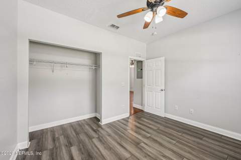 2634 Gilmore Street, Jacksonville FL - photo 15 of 36