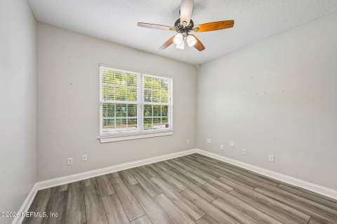 2634 Gilmore Street, Jacksonville FL - photo 13 of 36