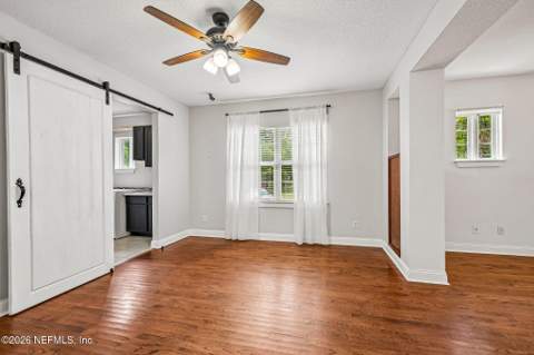 2634 Gilmore Street, Jacksonville FL - photo 12 of 36
